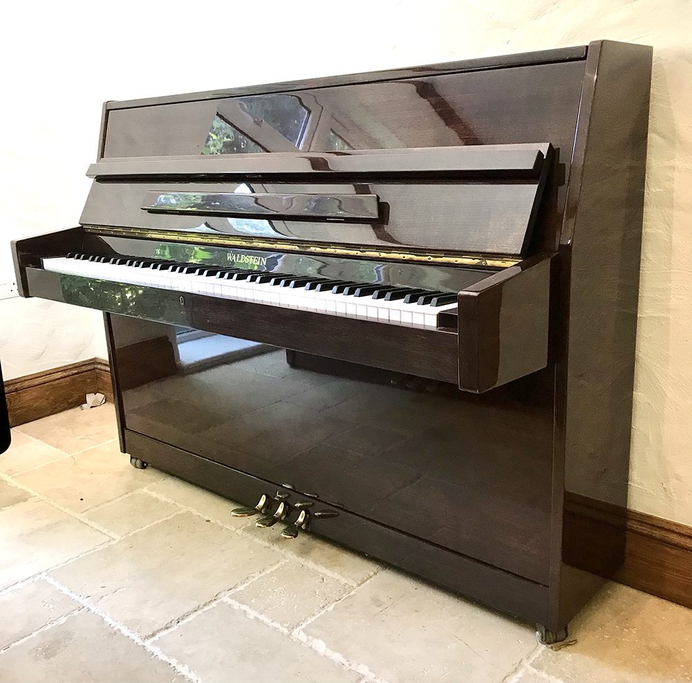 used,piano,upright,sale,dorset