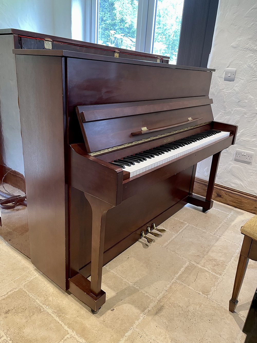 Waldstein upright piano