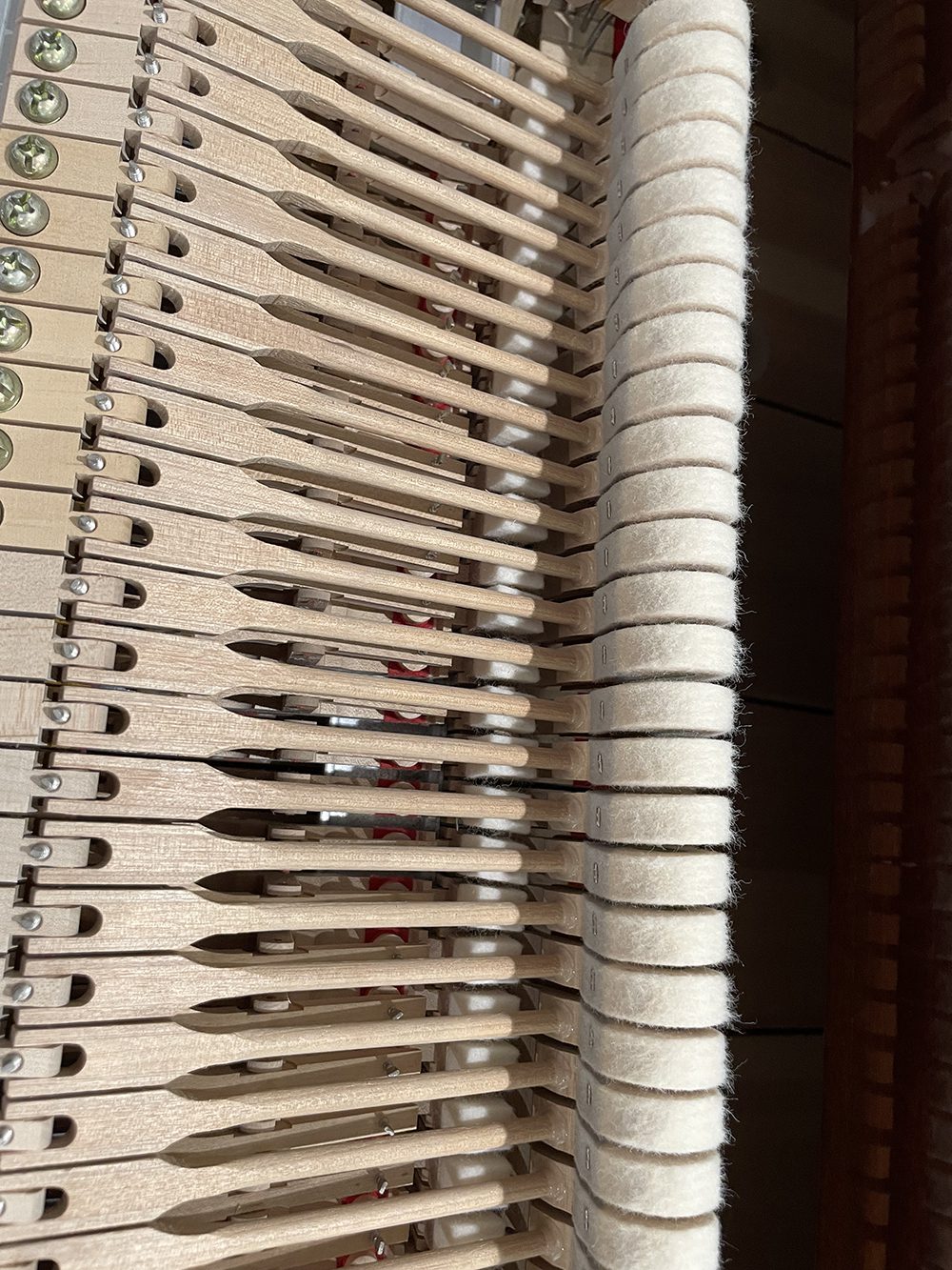 Yamaha G1 baby grand piano in mahogany - Image 13