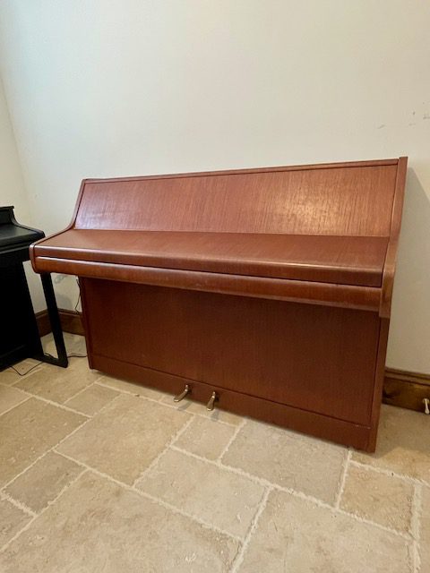 Bentley British Made Piano - Image 5